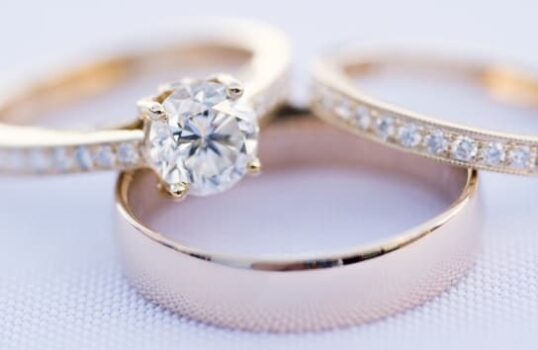 Verlobungsring vom Eheversprechen zum Vorsteckring